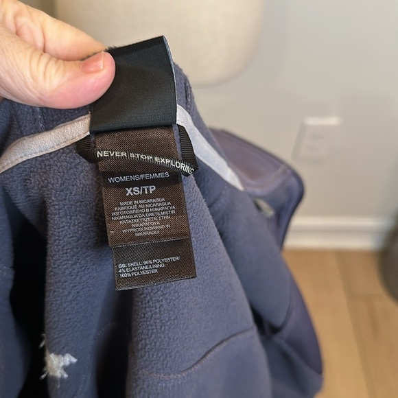 THE NORTH FACE WOMENS ZIP UP JACKET HOOD WATER RESISTANT ZOPPER POCKETS SZ XS - Picture 11 of 11